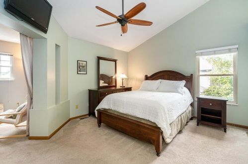 2960 Wynridge Dr, Darbydale OH  43123-8706 exterior