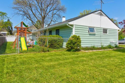 2949 Irwin Ave, Darbydale OH  43123-2309 exterior