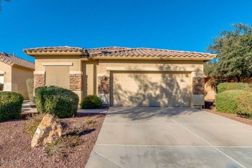 17082 Lundberg St, Sun City, AZ 85388-1572
