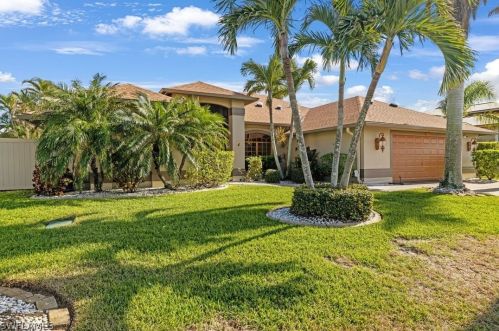 3339 17th Pl, Cape Coral, FL 33904-4466