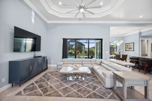 345 Columbus Way, Marco Island, FL 34145-5214