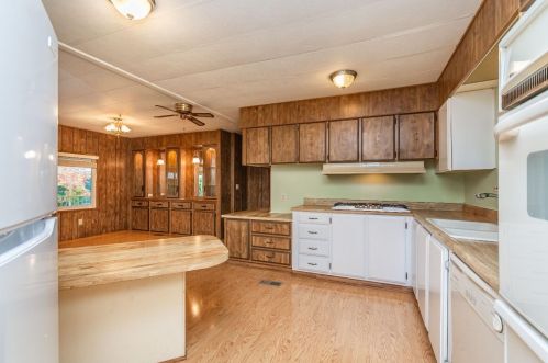 318 Quail Ln, Lake Wildwood CA  95946-8932 exterior