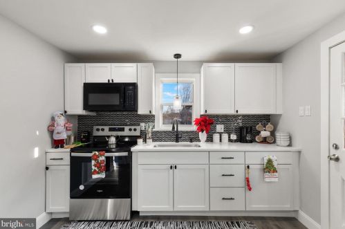 1511 Randolph St, Harrisburg PA  17104-3414 exterior