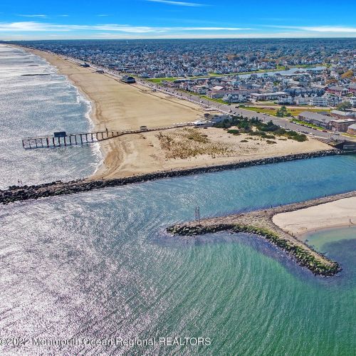 416 9th Ave, Belmar, NJ 07719-2332