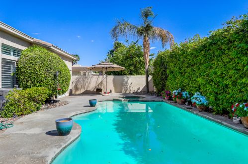 47910 Via Nice, La Quinta CA  92253-2157 exterior