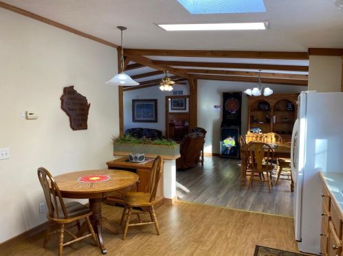 298 Berry Ln, Wisconsin Dells WI  53965-8360 exterior