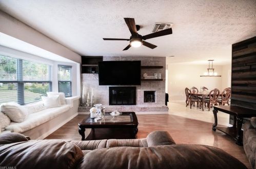 235 18th St, Naples FL  34117-9464 exterior