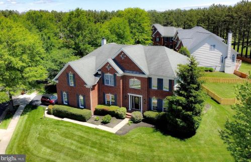 15101 Aviara View Ct, Haymarket, VA 20169-3121