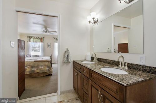 1199 Crestwood Dr, Pottstown PA 19464-2931 exterior