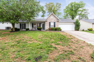 7744 Cody Ln, Knoxville, TN 37938-3177