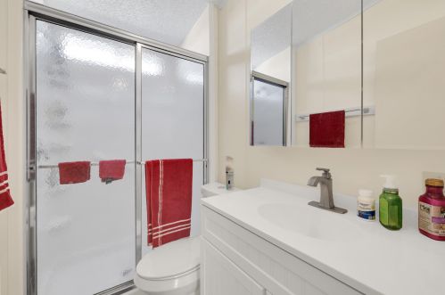 243 Mangrove Bay Pl, Fort Pierce FL  34982-7929 exterior