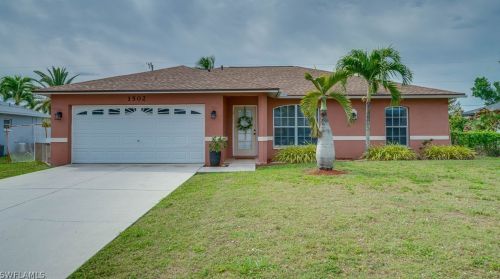 1502 14th St, Cape Coral FL  33909-1579 exterior