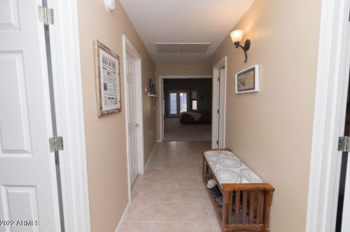 628 Stottler Dr, Gilbert AZ 85296-8387 exterior