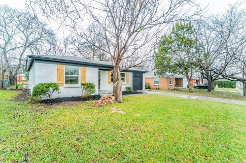 868 Odie Dr, Fort Worth, TX 76108-2834
