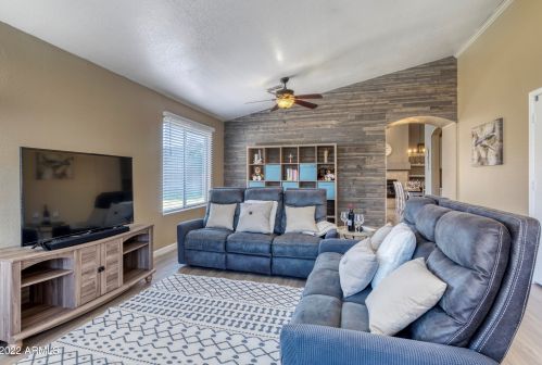 1319 Cardinal St, Gilbert, AZ 85296-8941