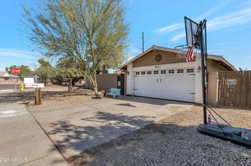 8931 56th Dr, Glendale, AZ 85302-4716