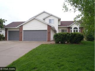 8394 Russel Ave, Saint Paul, MN 55125-8434