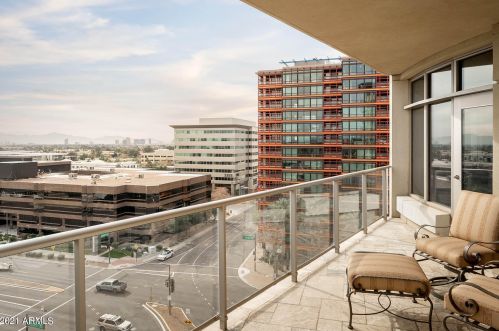 2402 Esplanade Ln, Phoenix AZ  85016-9108 exterior