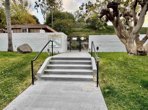 6430 Bell Bluff Ave, San Diego CA  92119-1026 exterior