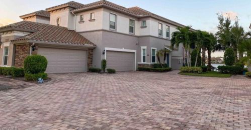 8787 Coastline Ct, Naples, FL 34120