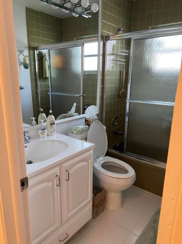 6855 Moonlit Dr, Delray Beach FL  33446-1631 exterior