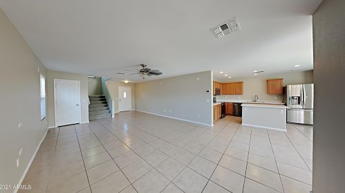 1355 Mosley Ct, Chandler, AZ 85286-4272