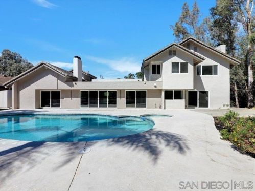 13378 Calle Colina, Poway CA exterior