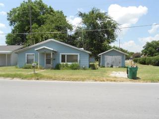 1110 Mill St, Newport, TX 76230-3110