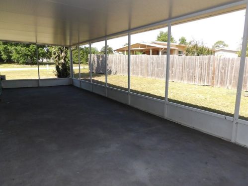 1650 Waycross Cir, Deltona FL  32725-7665 exterior