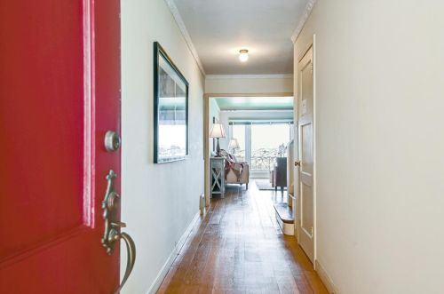 250 Alexander Ave, Daly City, CA 94014-1134