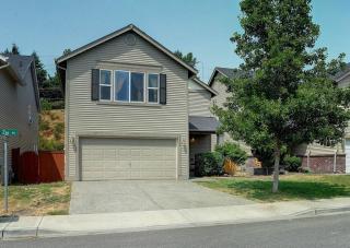 2550 2nd Pl, Seattle, WA 98056-5812