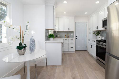 26184 Stanwood Ave, Hayward CA  94544-2736 exterior