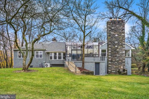 220 Rices Mill Rd, Wyncote, PA 19095-1125