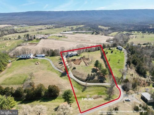 217 Green Hills Ln, New Market VA  22844-3526 exterior