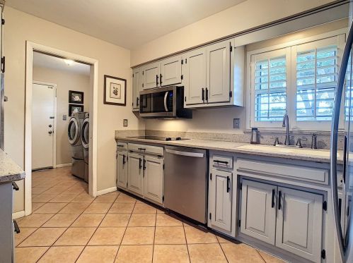 836 Chickapee Trl, Maitland FL  32751-3925 exterior