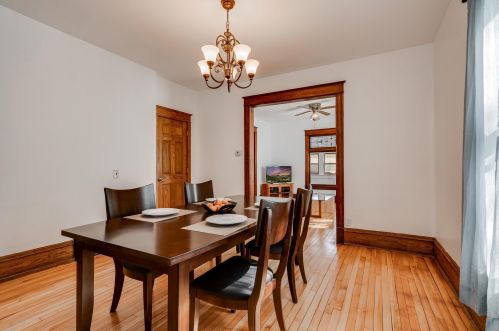 1663 Carroll Ave, Saint Paul MN  55104-5220 exterior