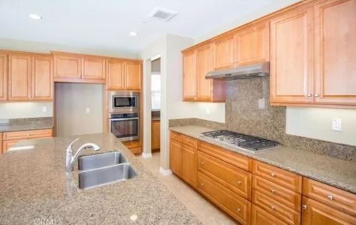 6755 Edinboro St, Chino CA  91710-1309 exterior