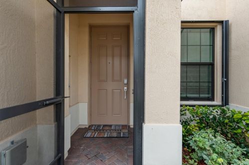 10011 Villa Cir, Vero Beach, FL 32966-3136