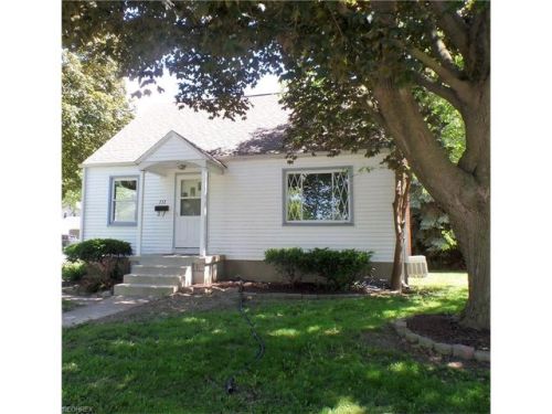 232 Parish St, Sandusky, OH 44870-4843