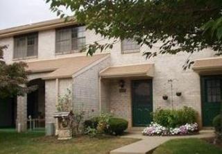 2827 Whitemarsh Pl, Macungie PA  18062-1406 exterior