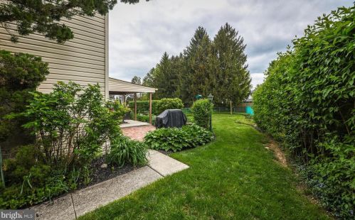 140 Windsor Ave, Southampton PA  18966-3334 exterior