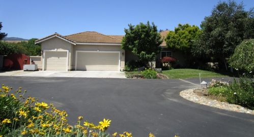 935 Union Rd, Hollister CA  95023-9117 exterior