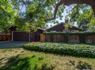 1216 California St, Woodland, CA 95695-4410