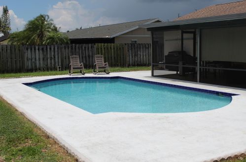108 Cortes Ave, West Palm Beach, FL 33411-1302