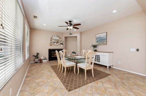 27560 Nellie Ct, Temecula CA  92591-2846 exterior