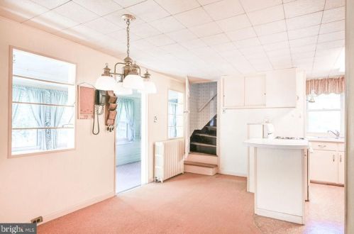 409 4th St, Laurel DE  19956-1505 exterior