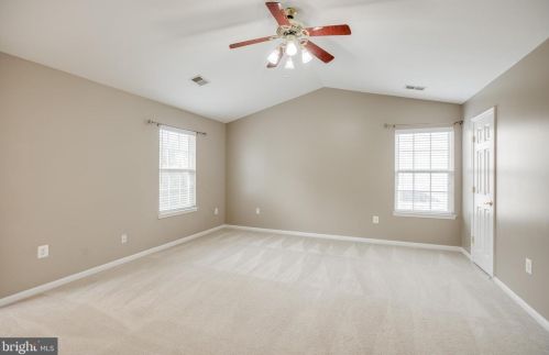 6249 Oakland Dr, Woodbridge VA  22193-7017 exterior