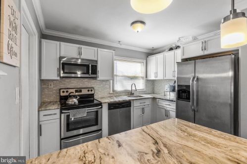 63 Sussex Dr, Willingboro NJ  08046-1407 exterior