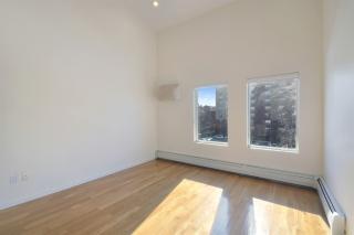 226 16th St, Brooklyn, NY 11215-5413