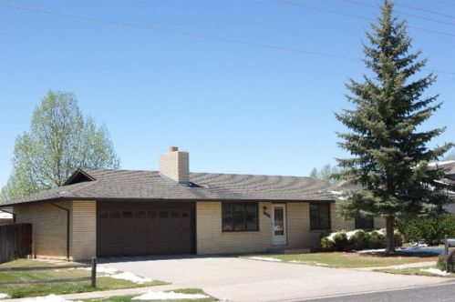 1466 22nd St, Laramie, WY 82072-2366